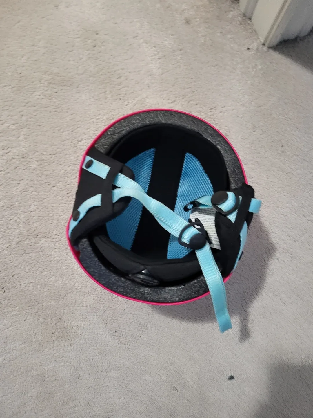 Decibel Ski Helmet, Size 52-54 cm image indicator(3)