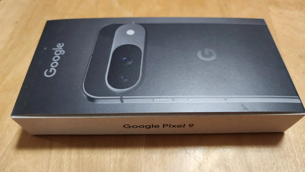 NEW Google Pixel 9 / 256GB - Black