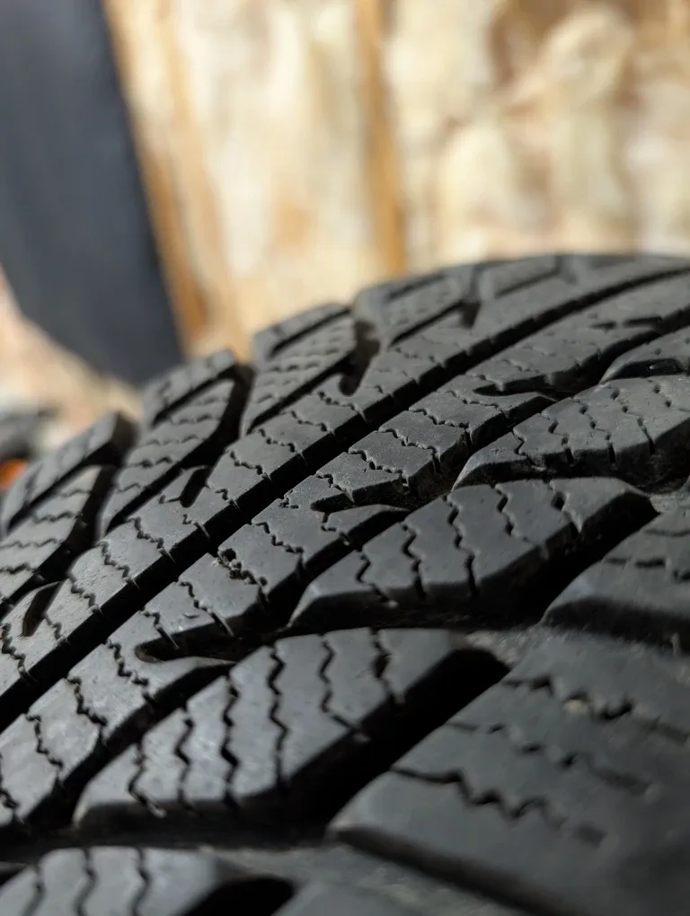 (4)-175/65R14 Winter Tires On Steel Rims Off 2004 Toyota Echo image indicator(2)