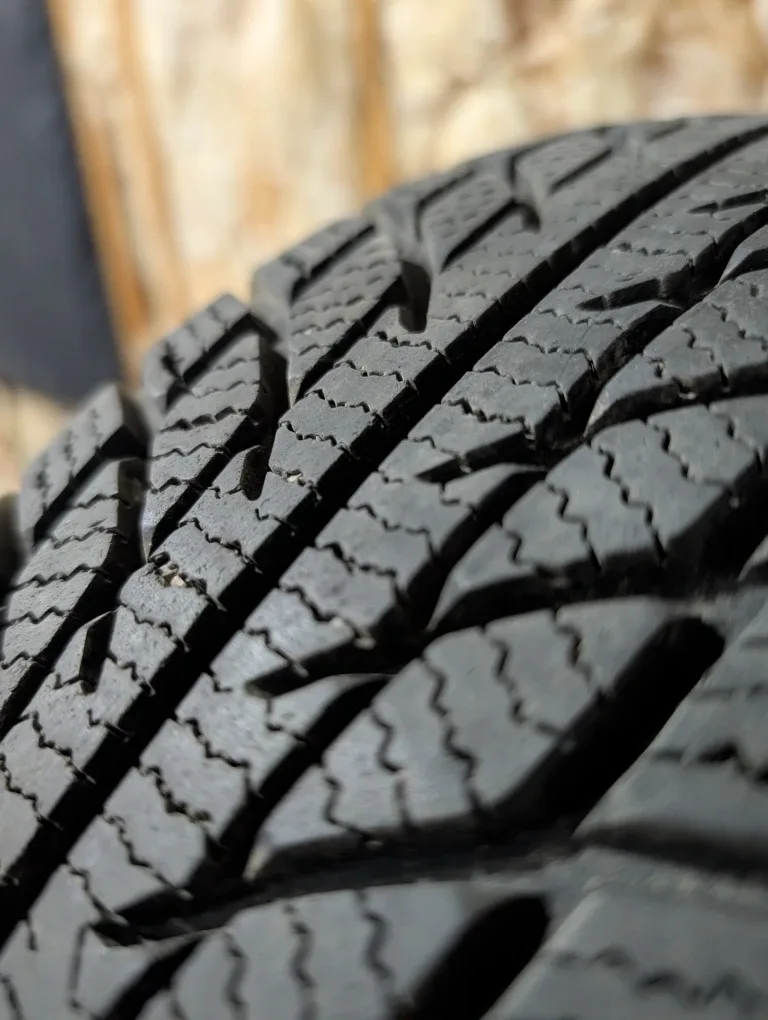 (4)-175/65R14 Winter Tires On Steel Rims Off 2004 Toyota Echo image indicator(4)