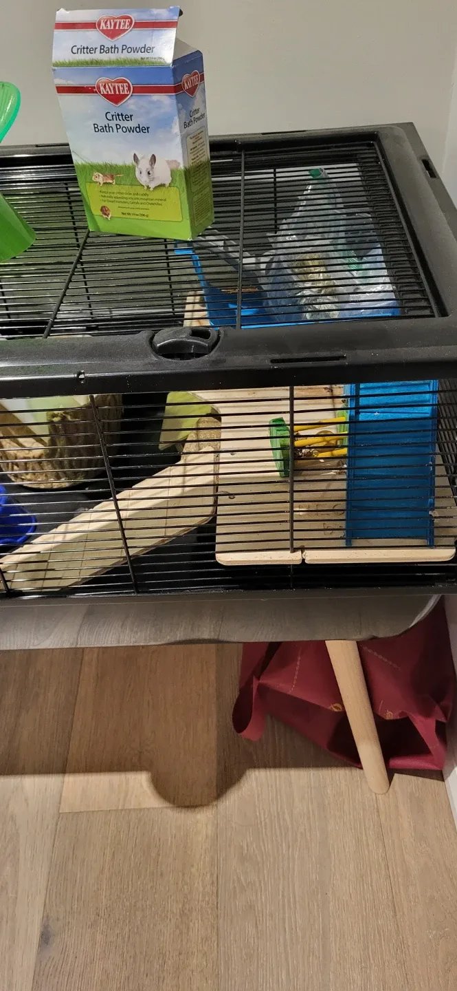 Hamster Cage with Accessories image indicator(3)