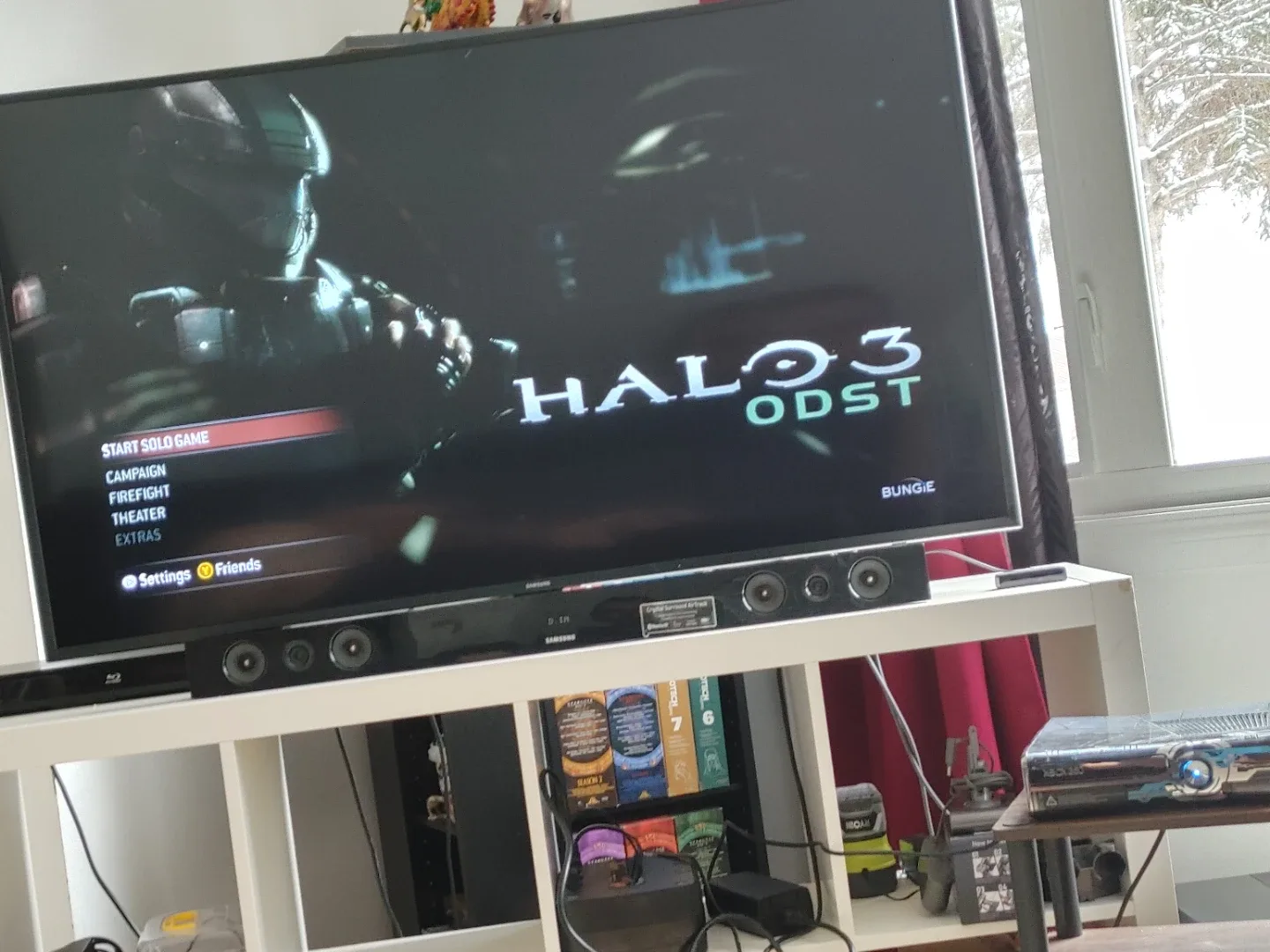 Xbox 360 plus Entertainment System image indicator(6)