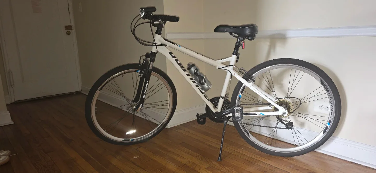 Schwinn Network 3.0 Hybrid Bike
