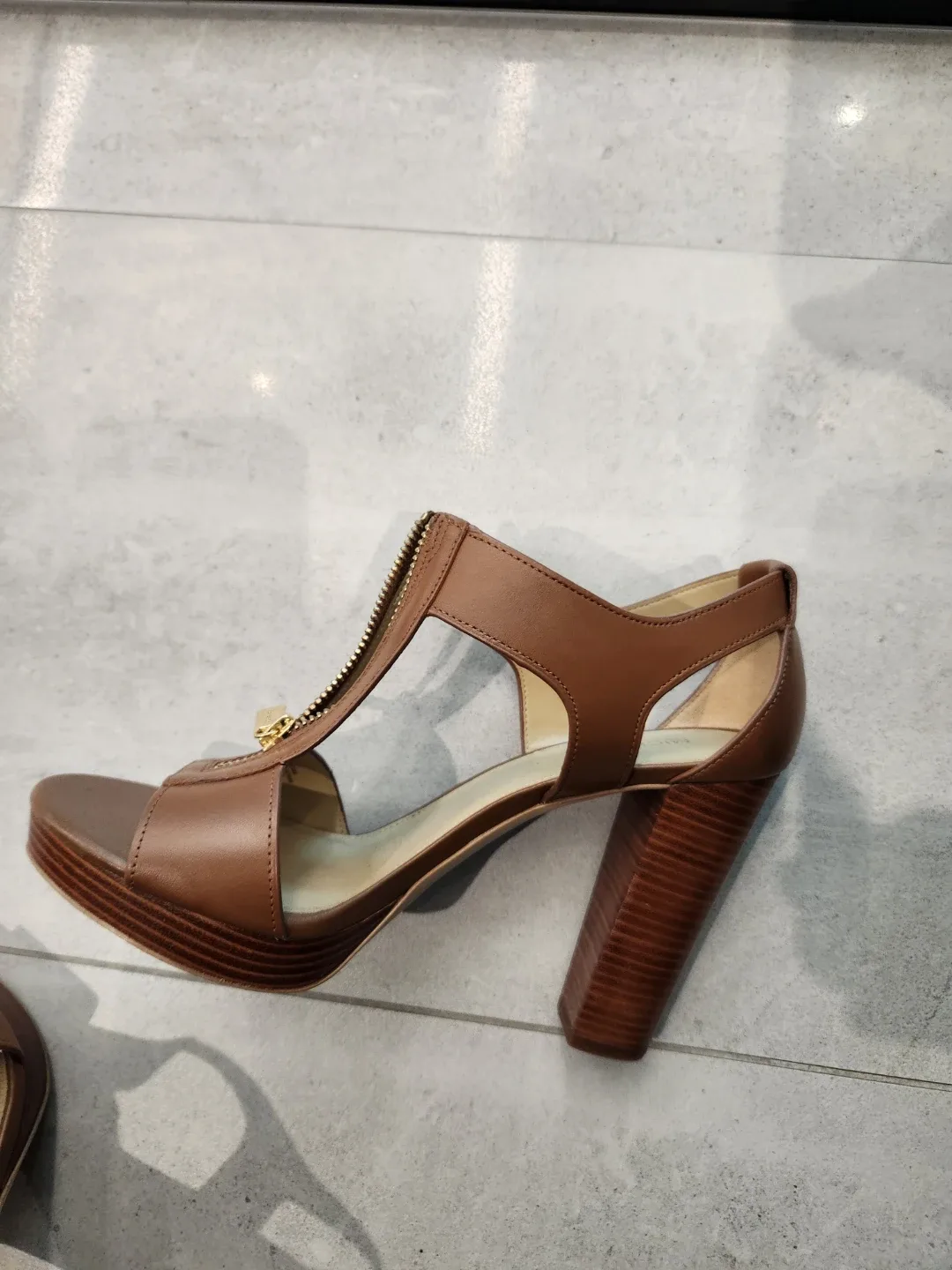 Michael Kors Brown Heels - Size 8M image indicator(3)