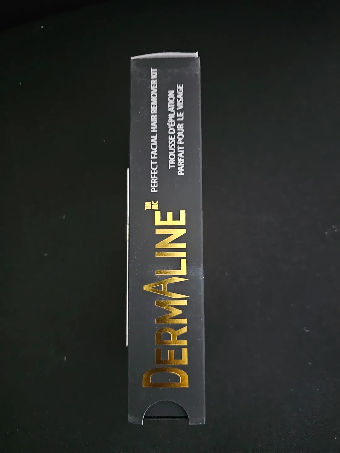 DERMALINE Facial Hair Remover Kit image indicator(2)