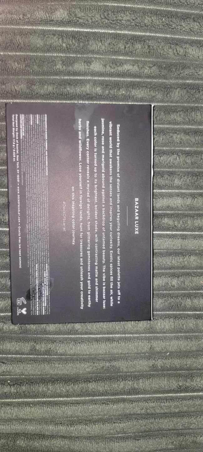 Deck of Scarlet 15th Edition Eyeshadow Palette image indicator(2)