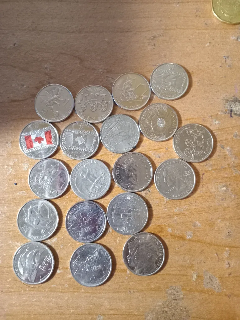 CANADIAN AND AMERICAN NON-KING CHARLES 3RD COINS image indicator(2)