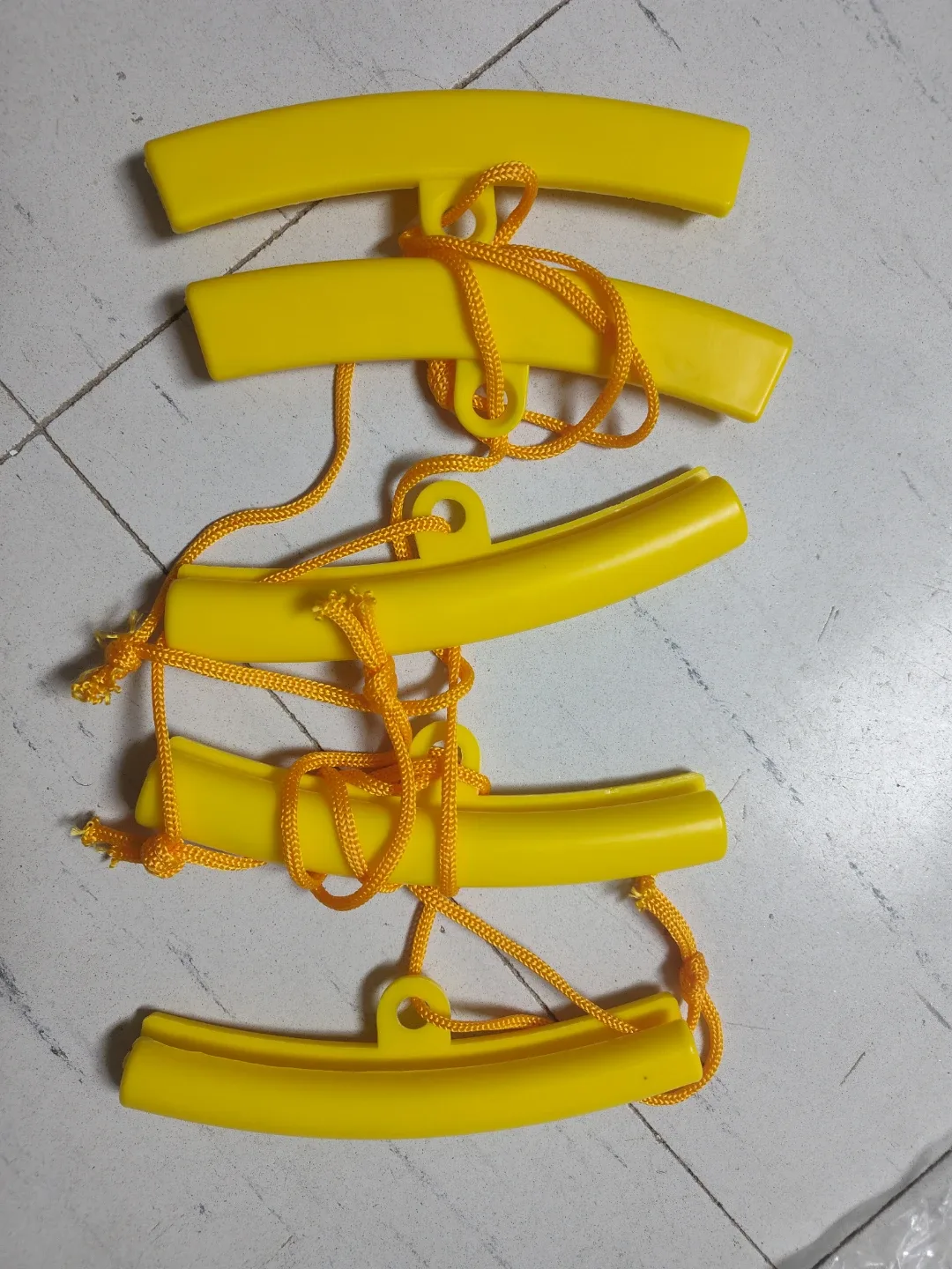 Car Tire Rim Protectors Non Slip Wheel Saver 5 Piece Set Edge image indicator(2)