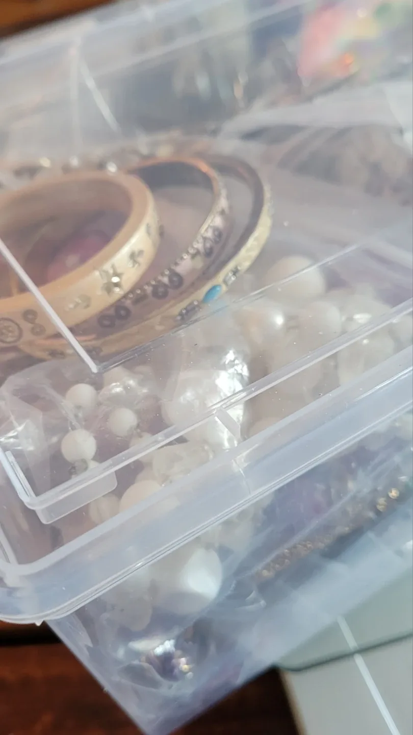 Over 5 pounds of Washed and Bagged Wearable Jewelry image indicator(3)