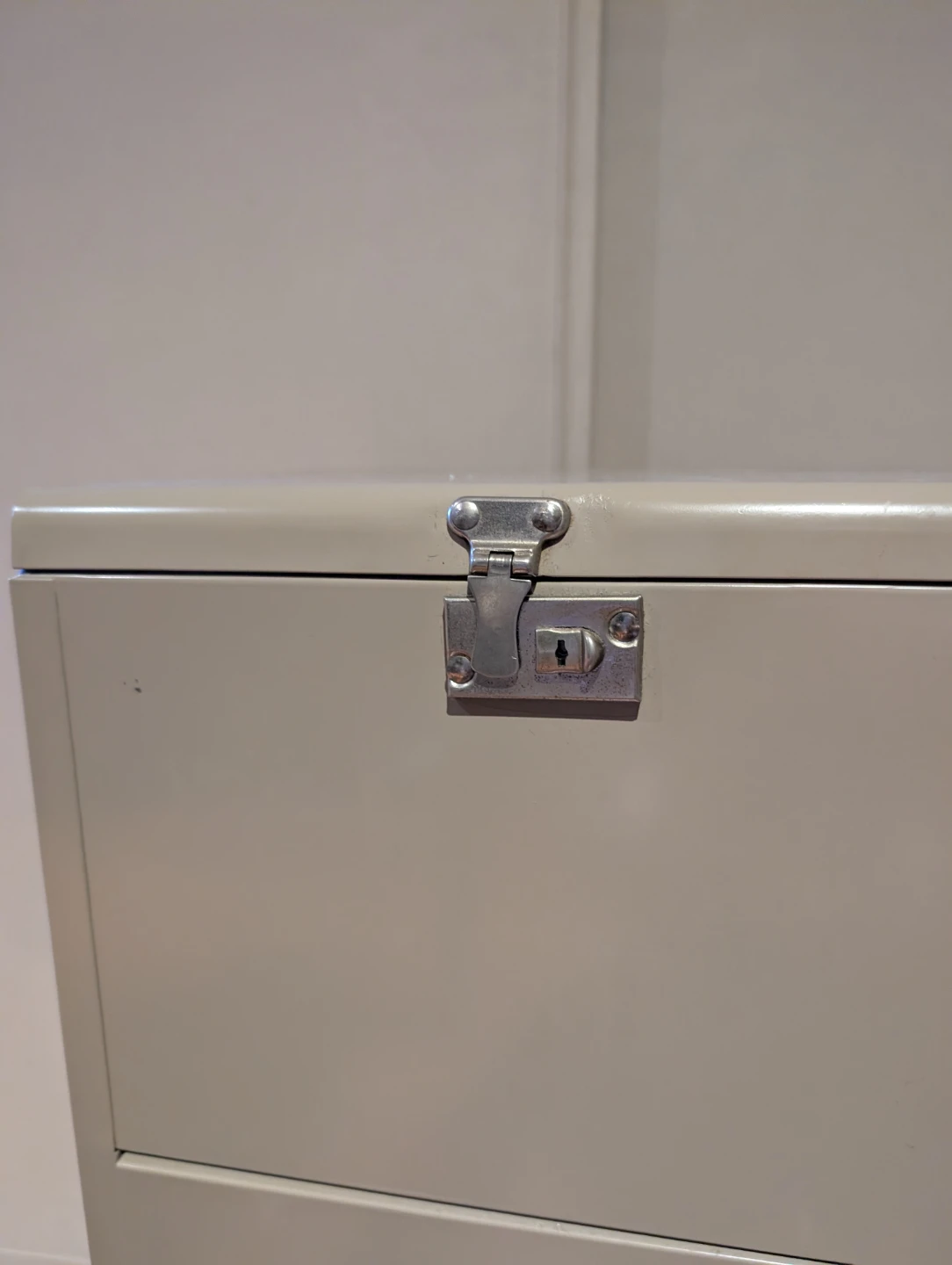 Filing Cabinet - photo 4