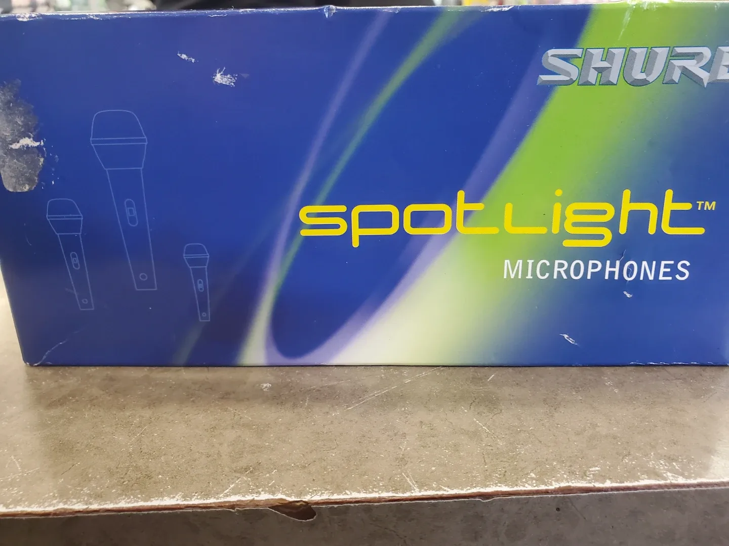 Shure C606 Dynamic Cardioid Microphone - Like New!