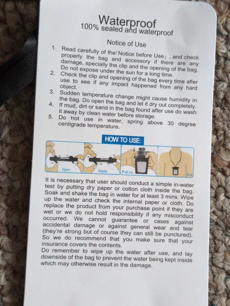 Waterproof Phone Pouch - Keep Your Phone Safe! image indicator(2)