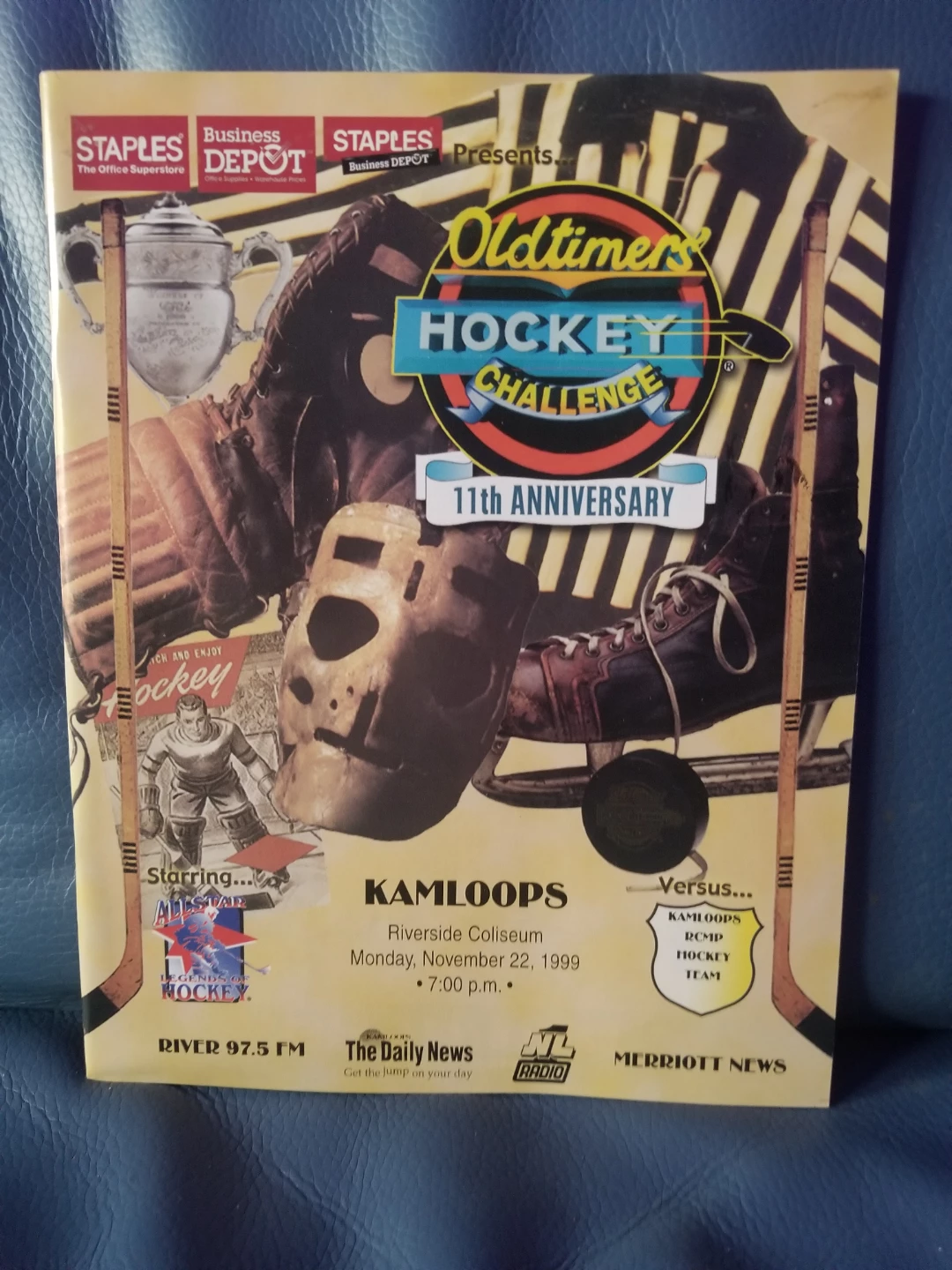 Vintage Hockey Programs (all 3 for $5) - photo 2
