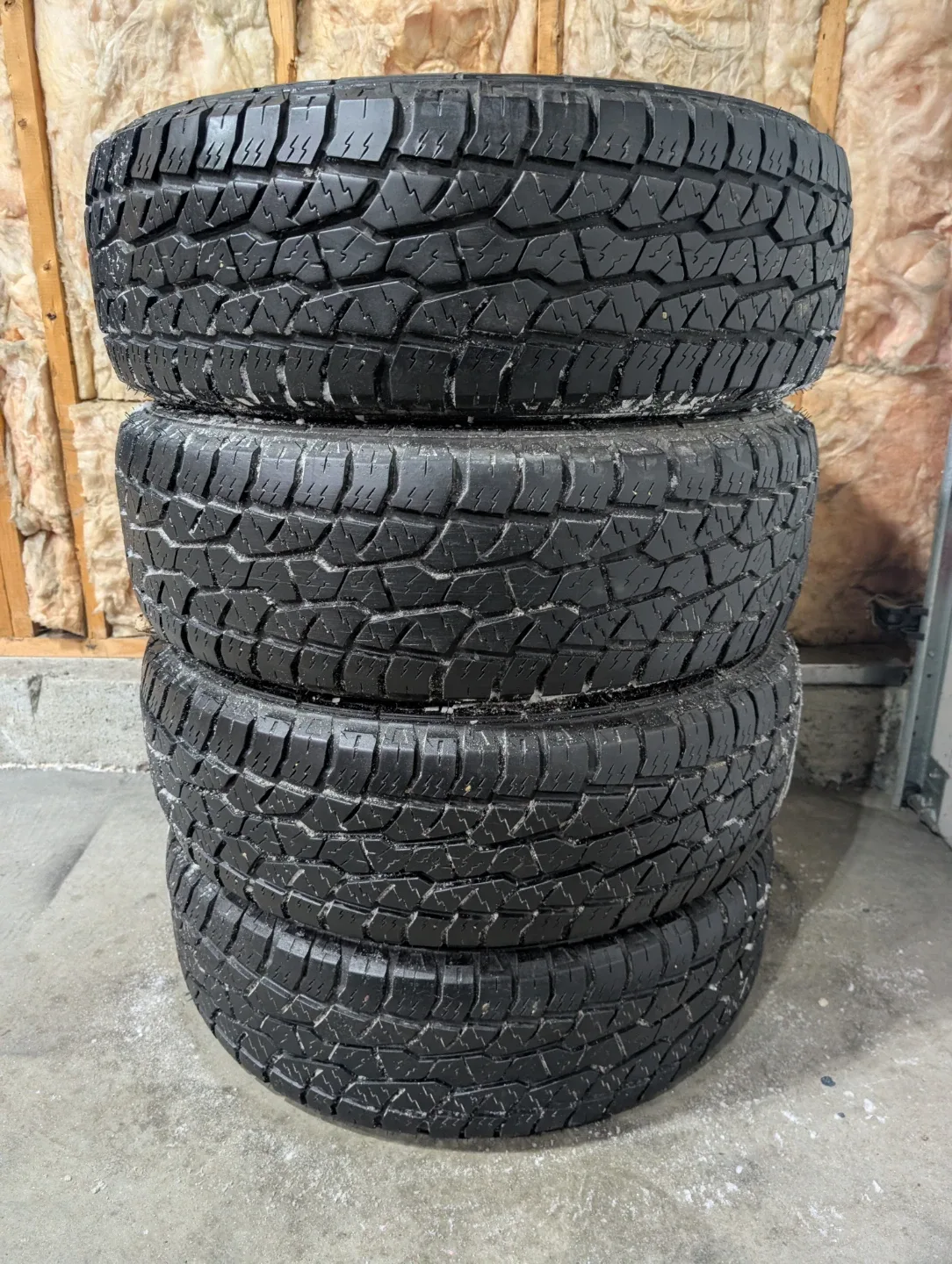 (4)-31x10.50R15LT Triangle Agilex At Tires M+S image indicator(6)