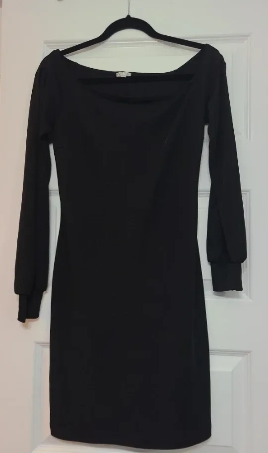 XOXO Black Long Sleeve Dress - Sz. M