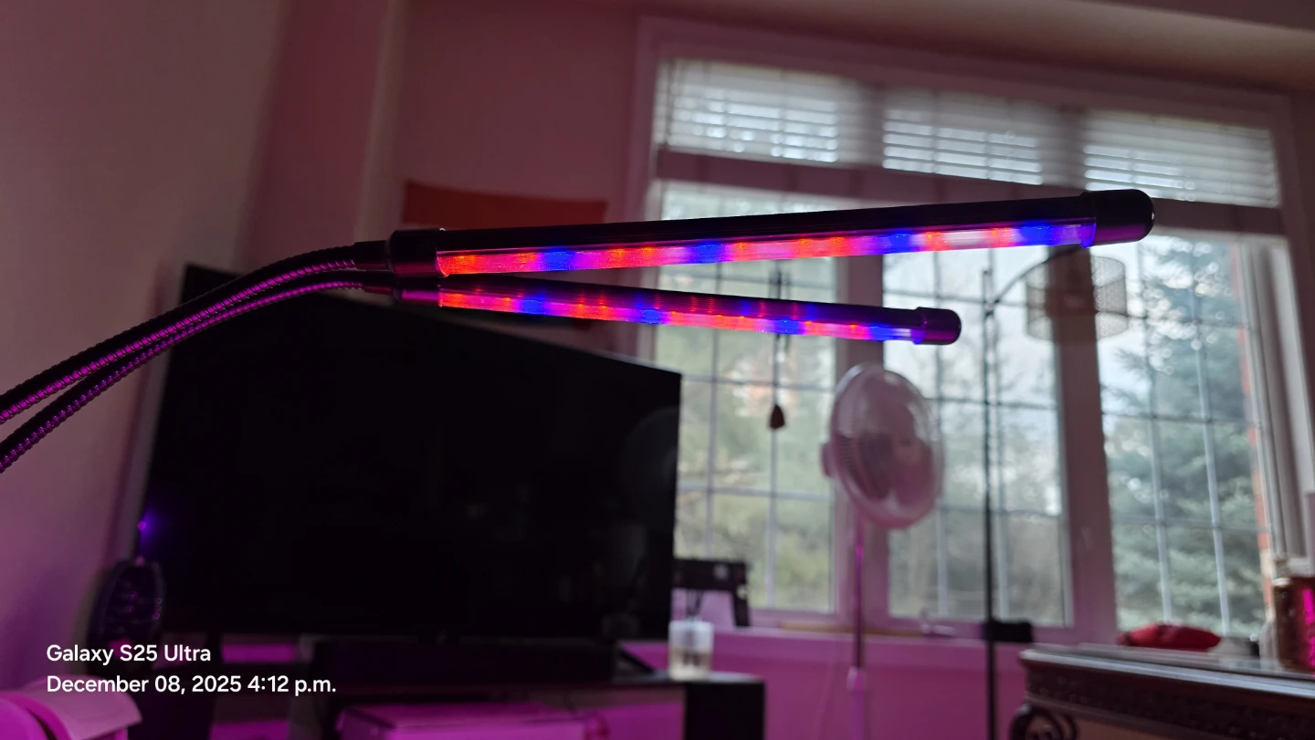 Full Spectrum Clip Plant Grow Light