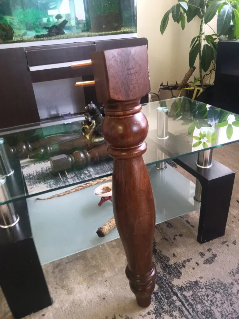 BEST OF BEST RED OAK DINING SET, DELIVERY AVAILABLE image indicator(2)