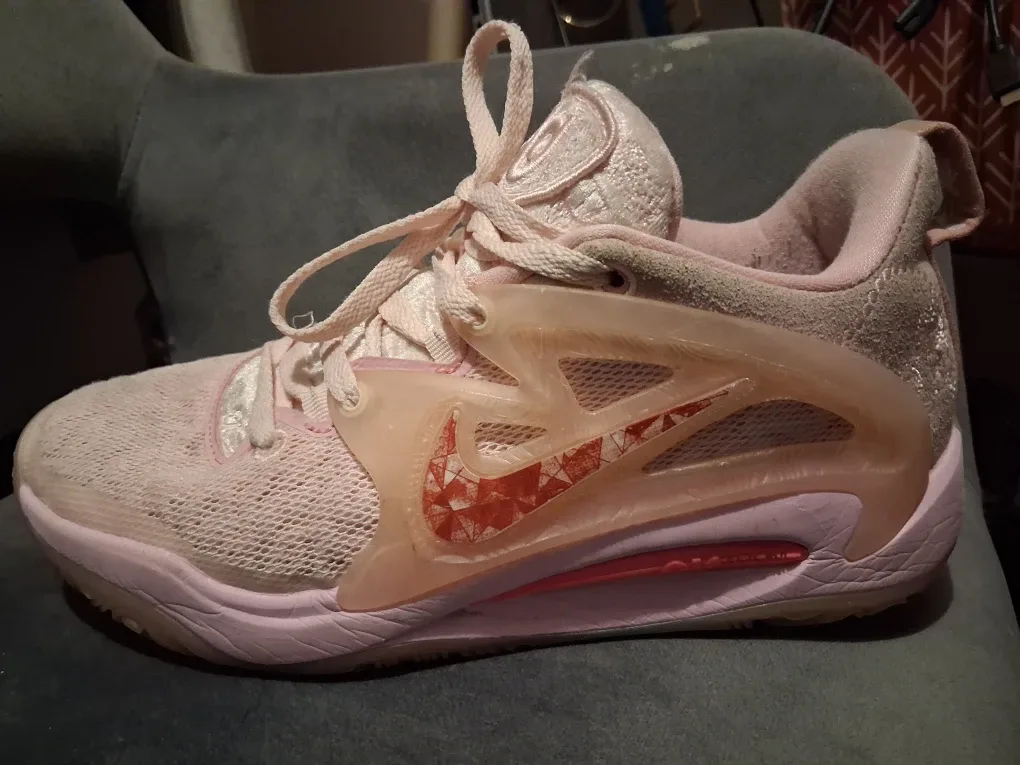 Nike KD15 Pink Basketball Shoes