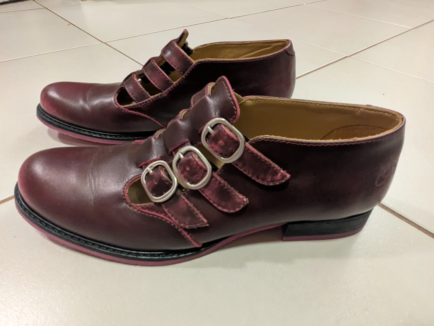 Fluevog McPhee - Size 9 women's - near mint condition - photo 2