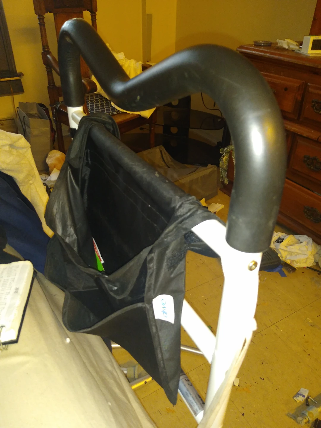 Bedside protection and help to get up - photo 3