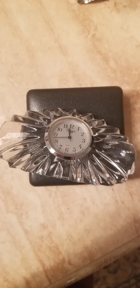 Crystal Table Clock image indicator(2)