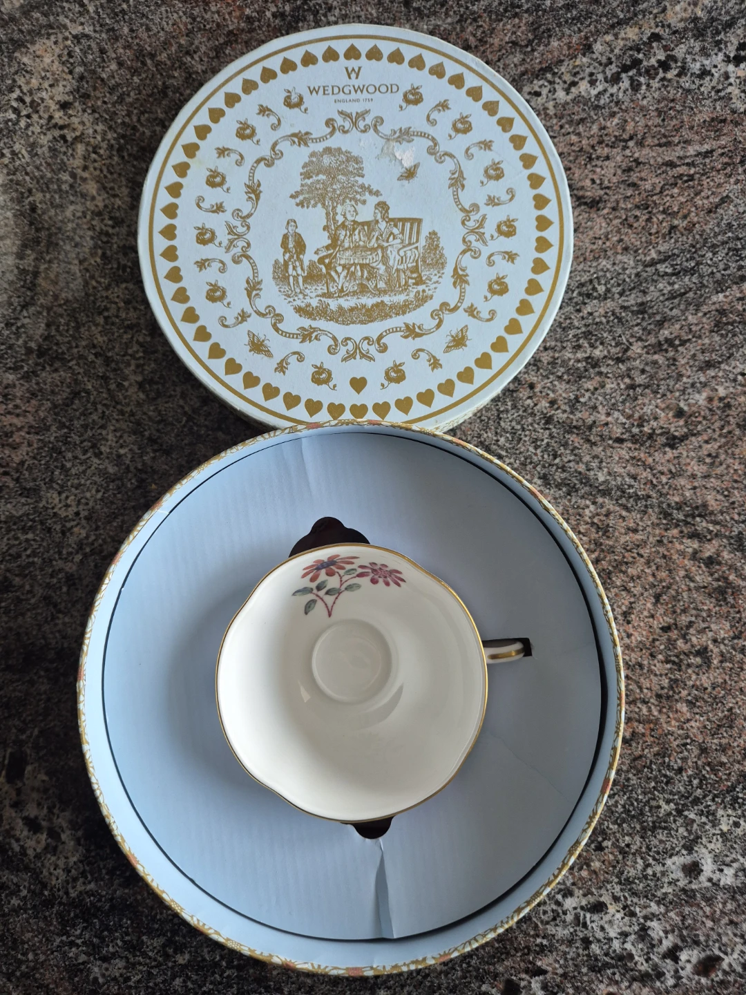 Wedgwood Cuckoo Pink and Blue Teacup and Saucer - Bone China - photo 3