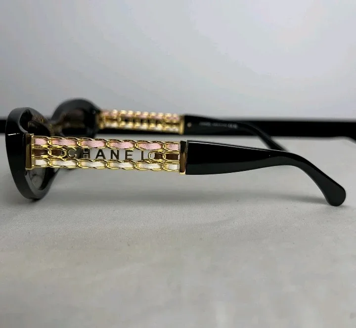 Chanel Cat Eye 5338Q Sunglasses