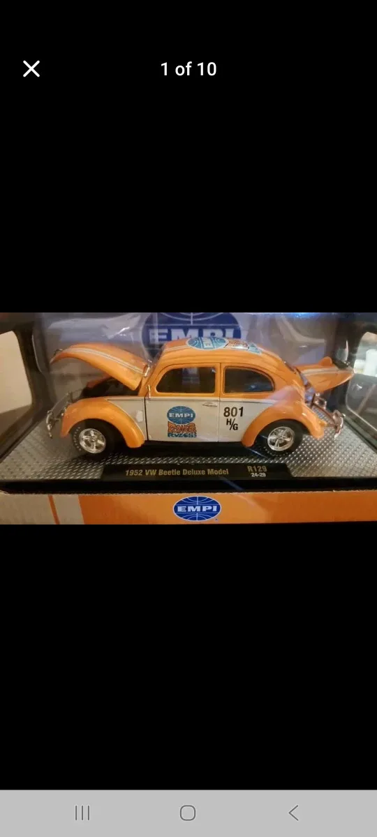M2 machines EMPI 1952 VW Beetle Deluxe Model Car