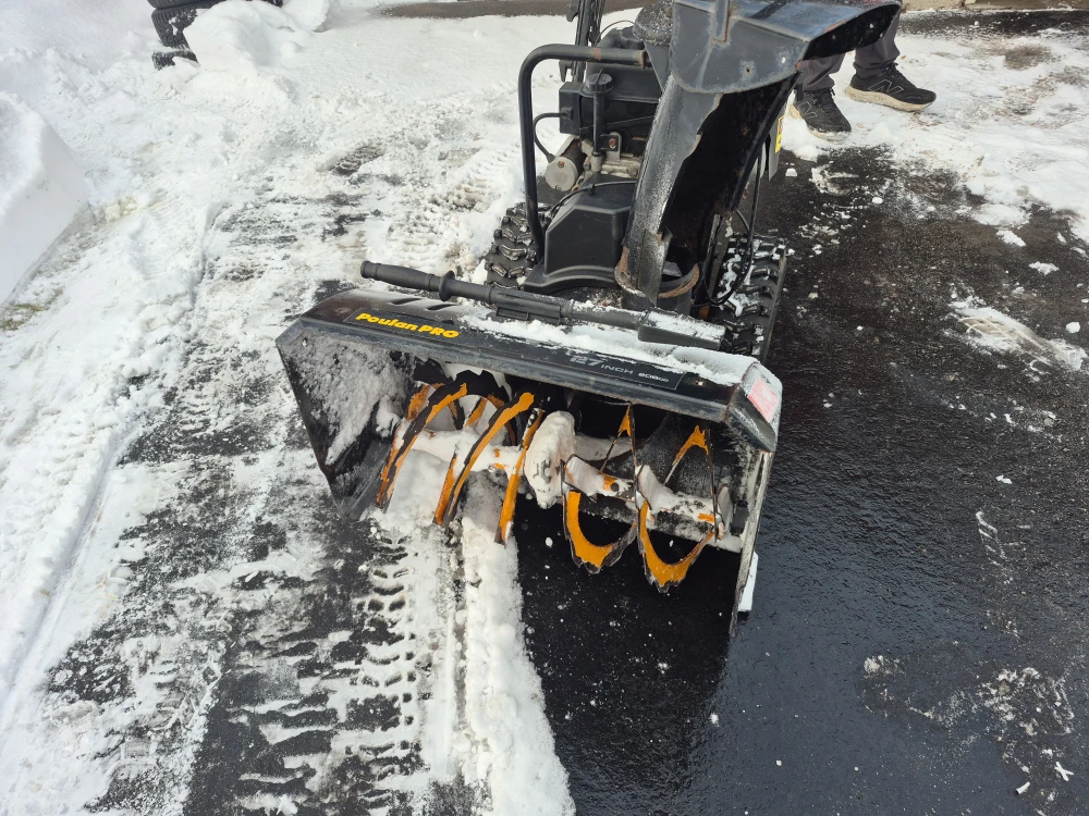 Snowblower Poulan Pro, 208 cc, 27 inch - photo 4