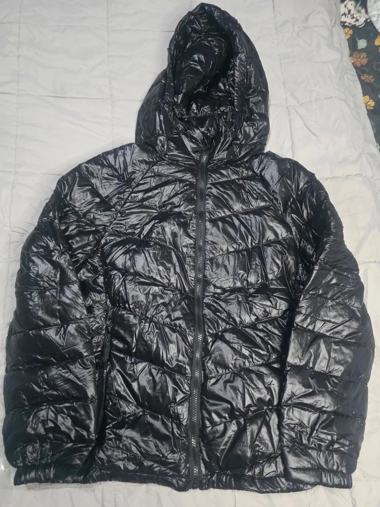 Black Puffer Jacket winter parka size small image indicator(3)