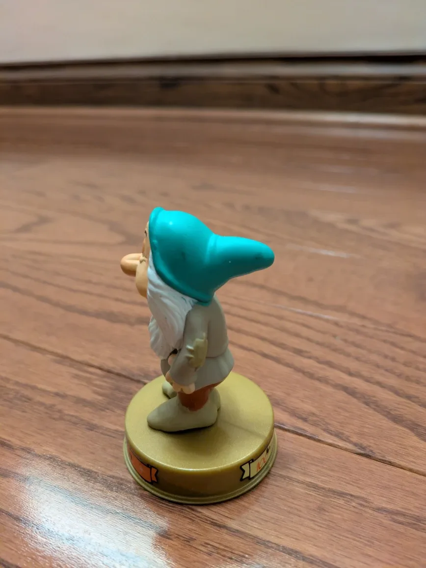 Disney Sleepy Figurine - 100 Years of Magic # cleanout image indicator(2)