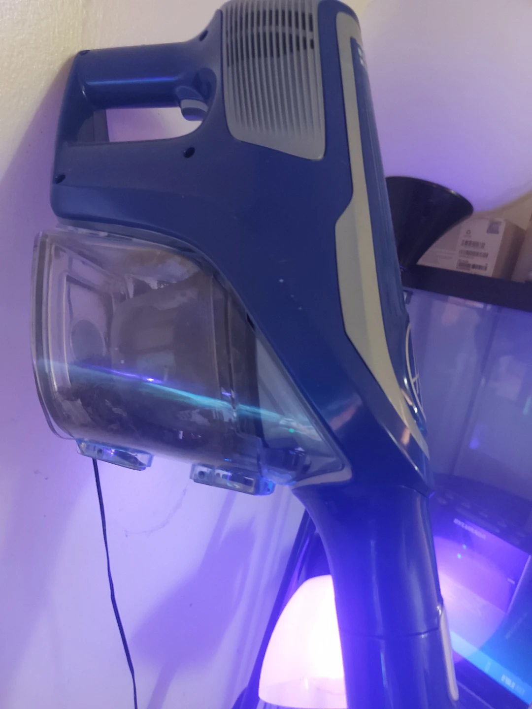Hoover Impulse Cordless Vacuum - photo 4
