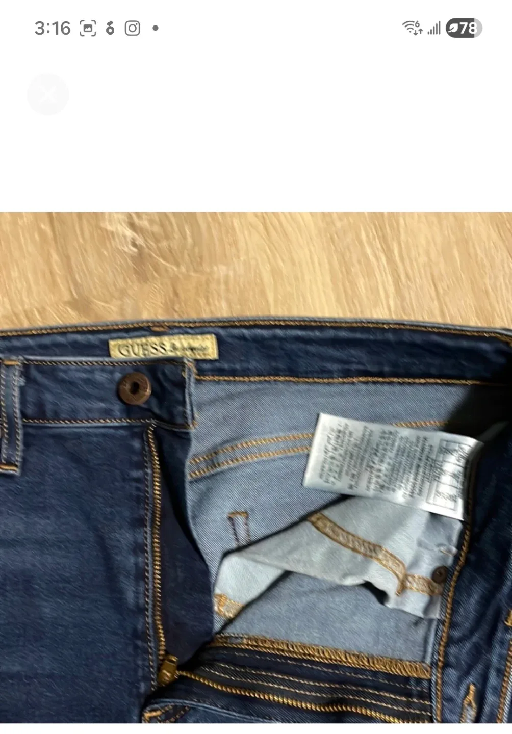 Ladies  guess  jeans image indicator(2)