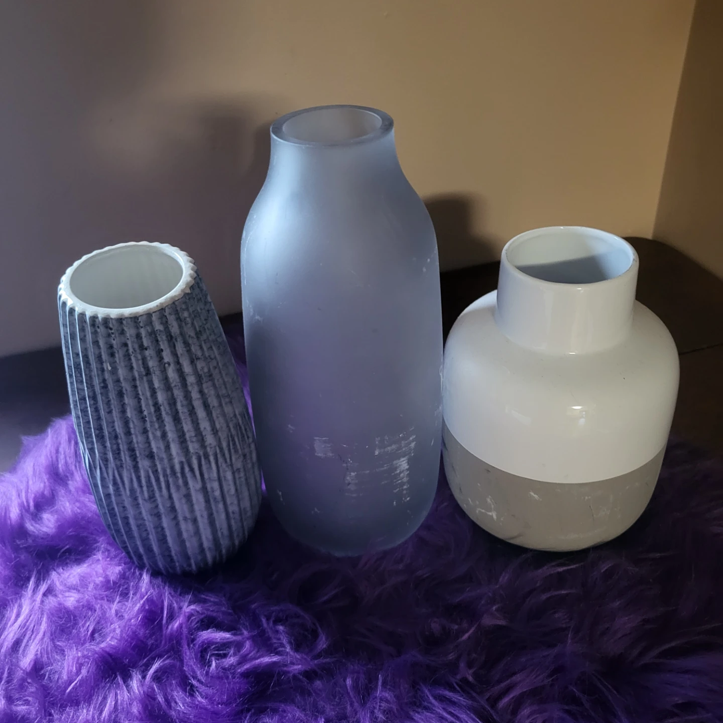 Set of 3 Decorative Vases