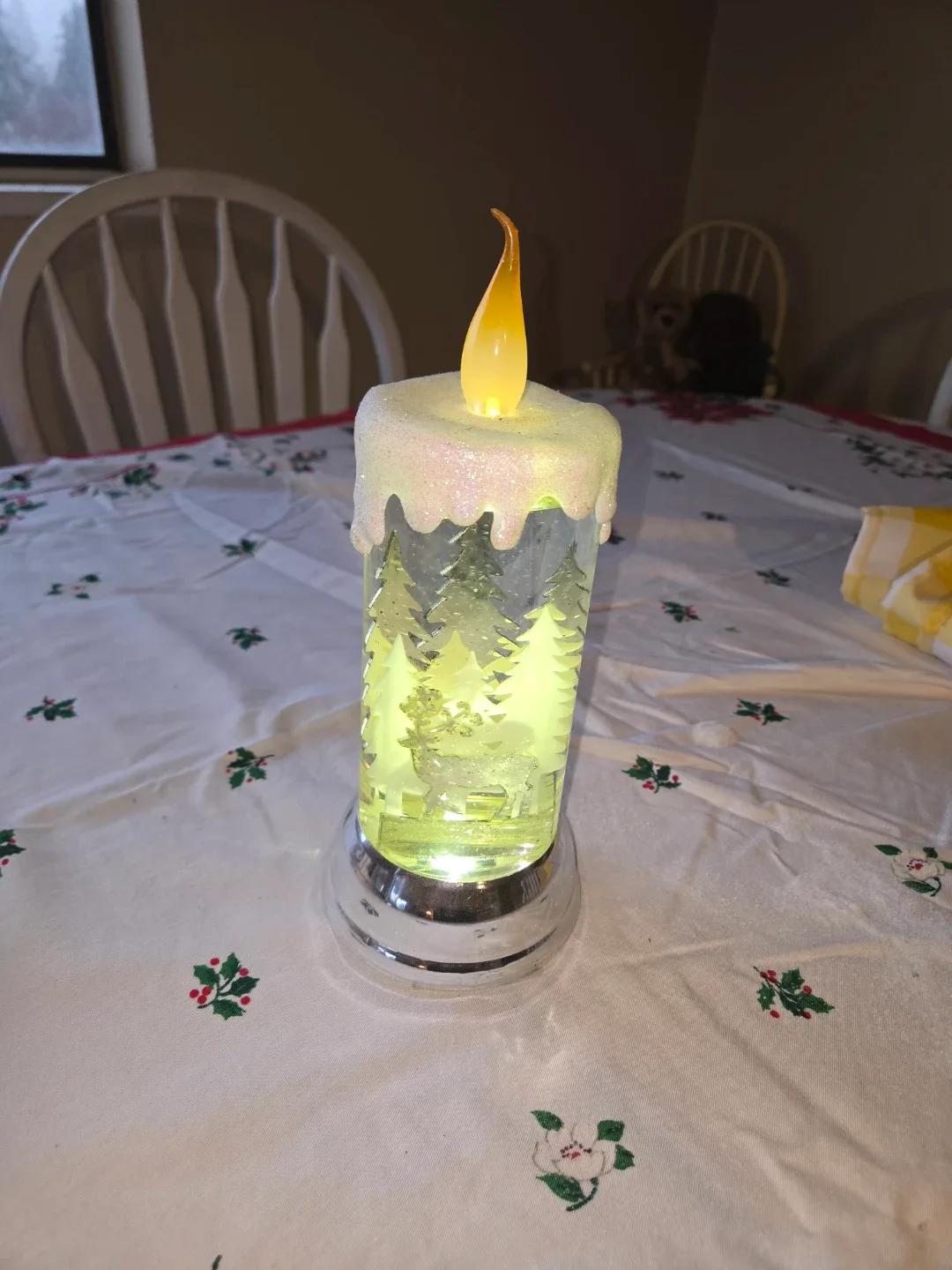 Beautiful Candle Shaped lighted water globe