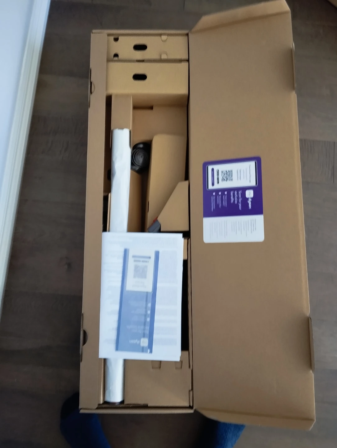 Dyson V11 Cordless Vacuum - Brand New in Box! - photo 2