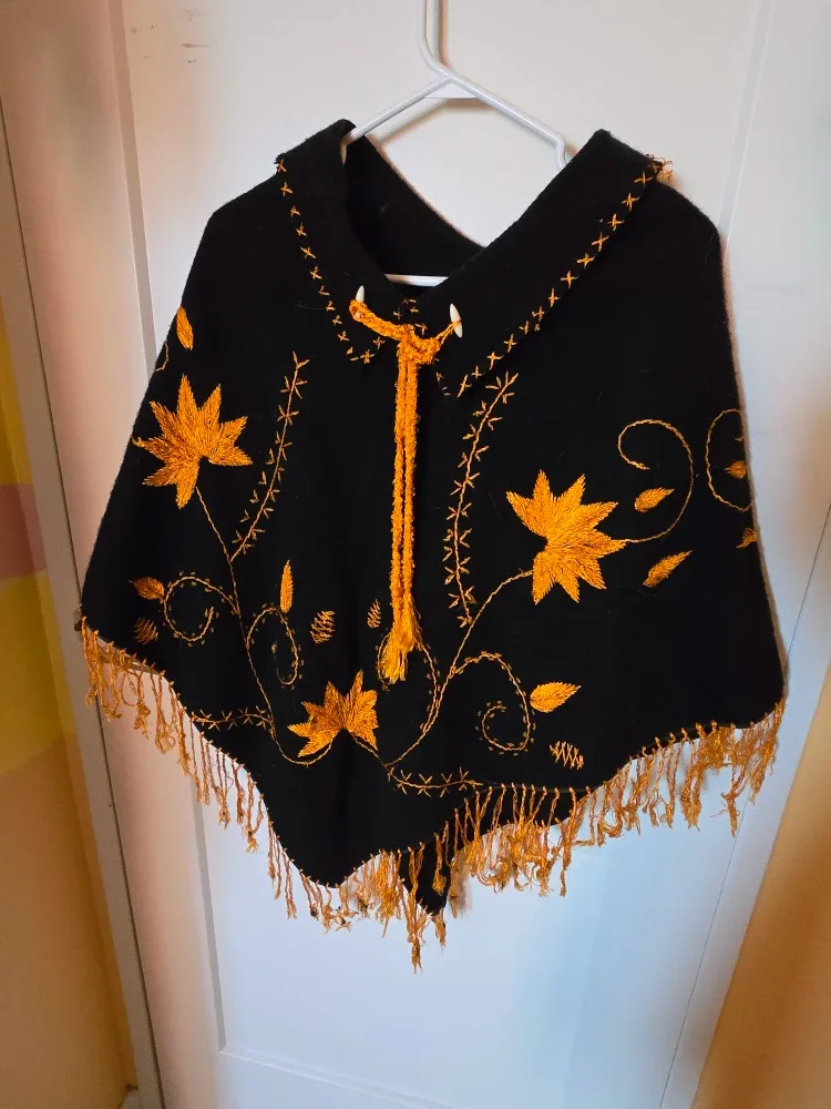 Vintage Embroidered Poncho - Black & Orange