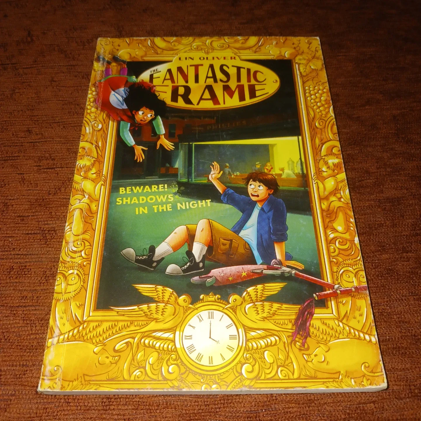 The Fantastic Frame: Beware! Shadows in the Night by Lin Oliver