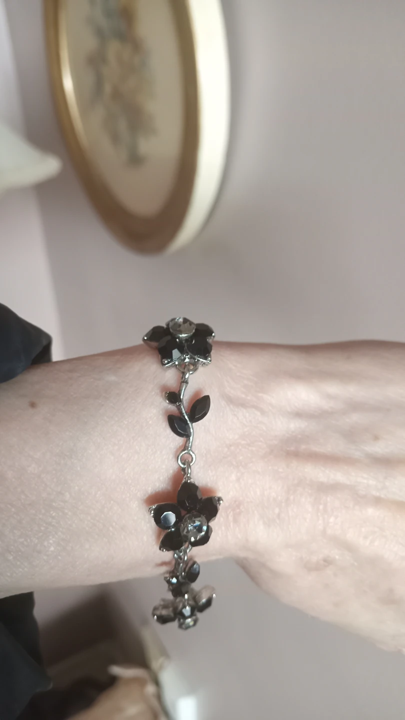 Flower Bracelet - Black