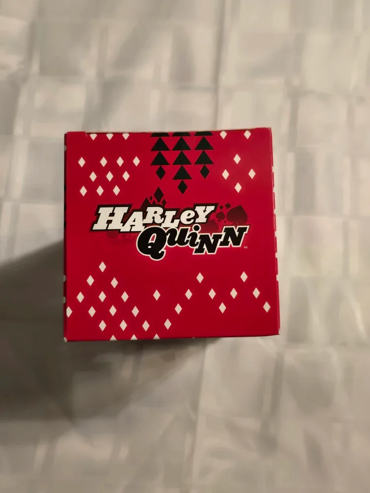 Harley Quinn Holiday 2018 Vinyl Figure image indicator(5)