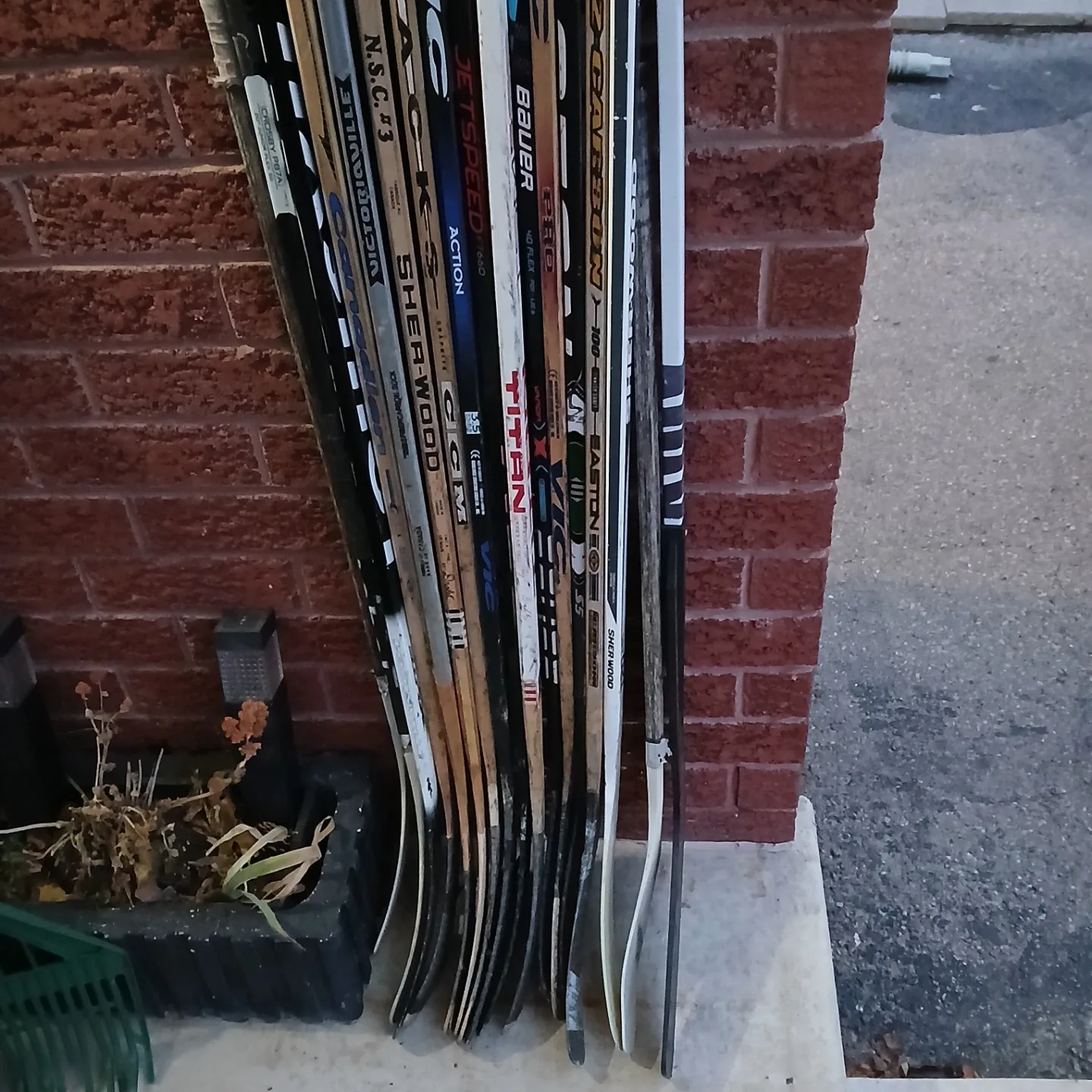 Various Hockey Sticks # Cleanout