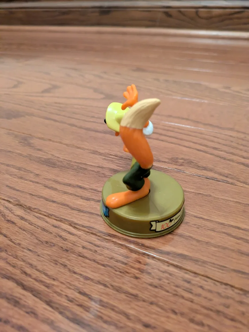 Walt Disney World Brer Fox Figurine #cleanout image indicator(2)