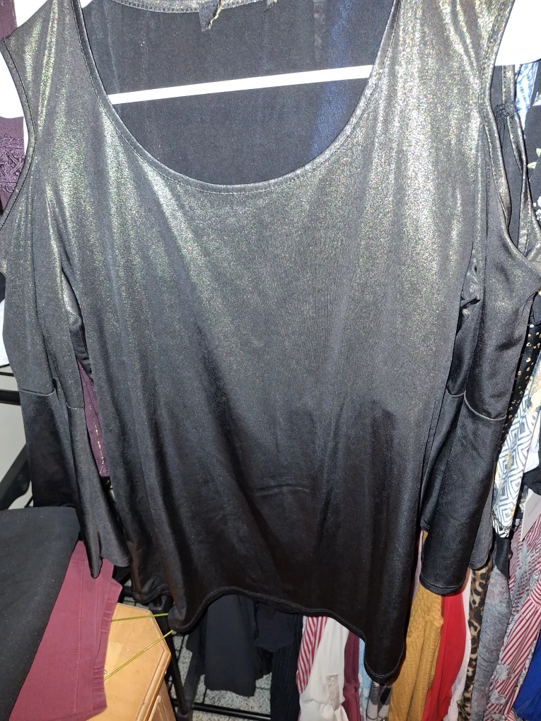 Black Cold Shoulder Long Sleeve Top