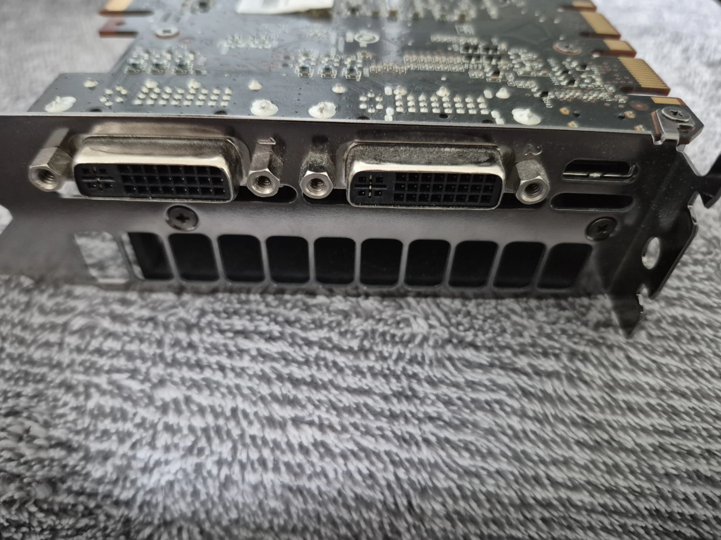 EVGA GeForce GTX 570 Graphics Card - photo 3