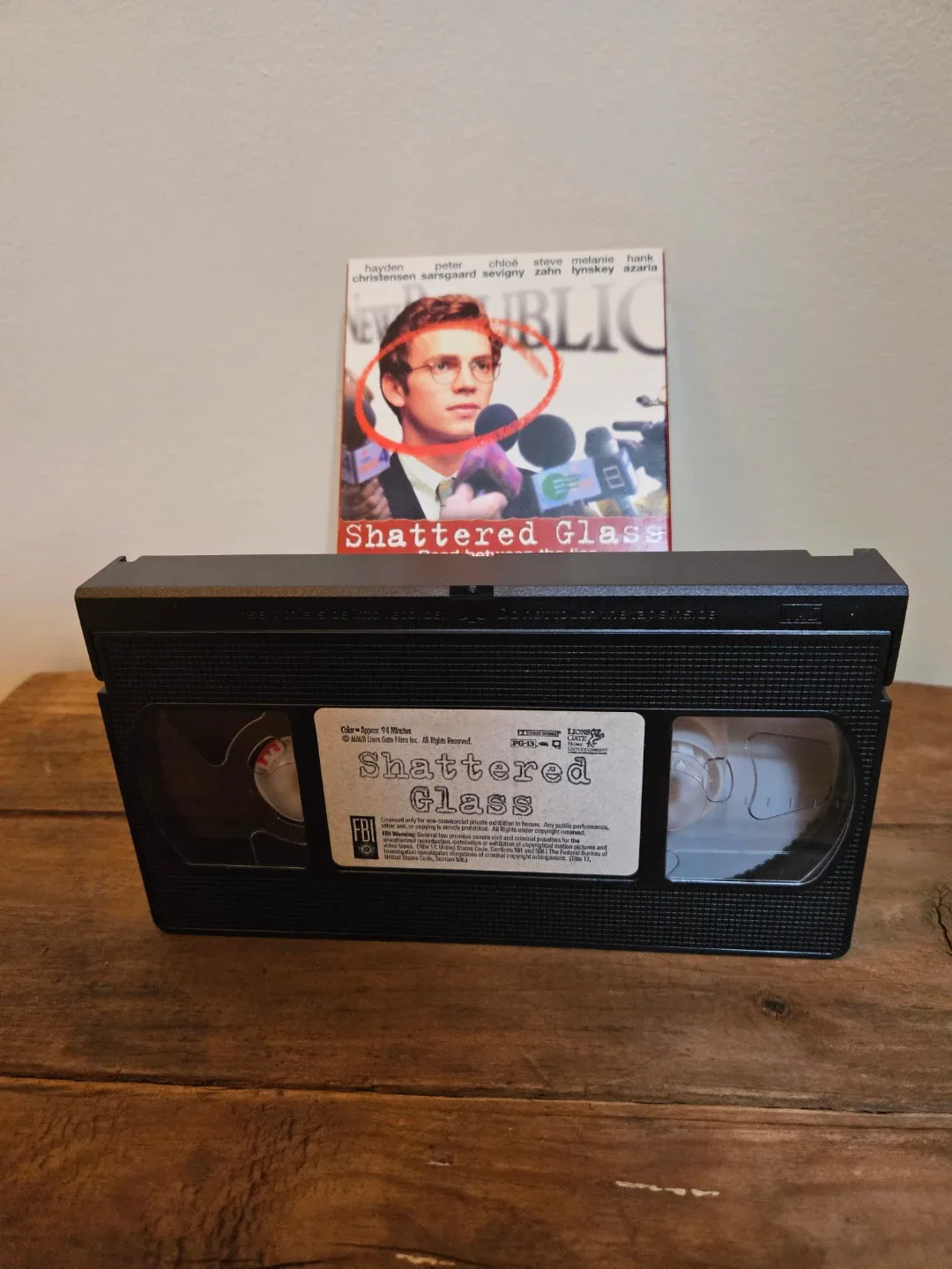 Shattered Glass VHS Tape image indicator(3)