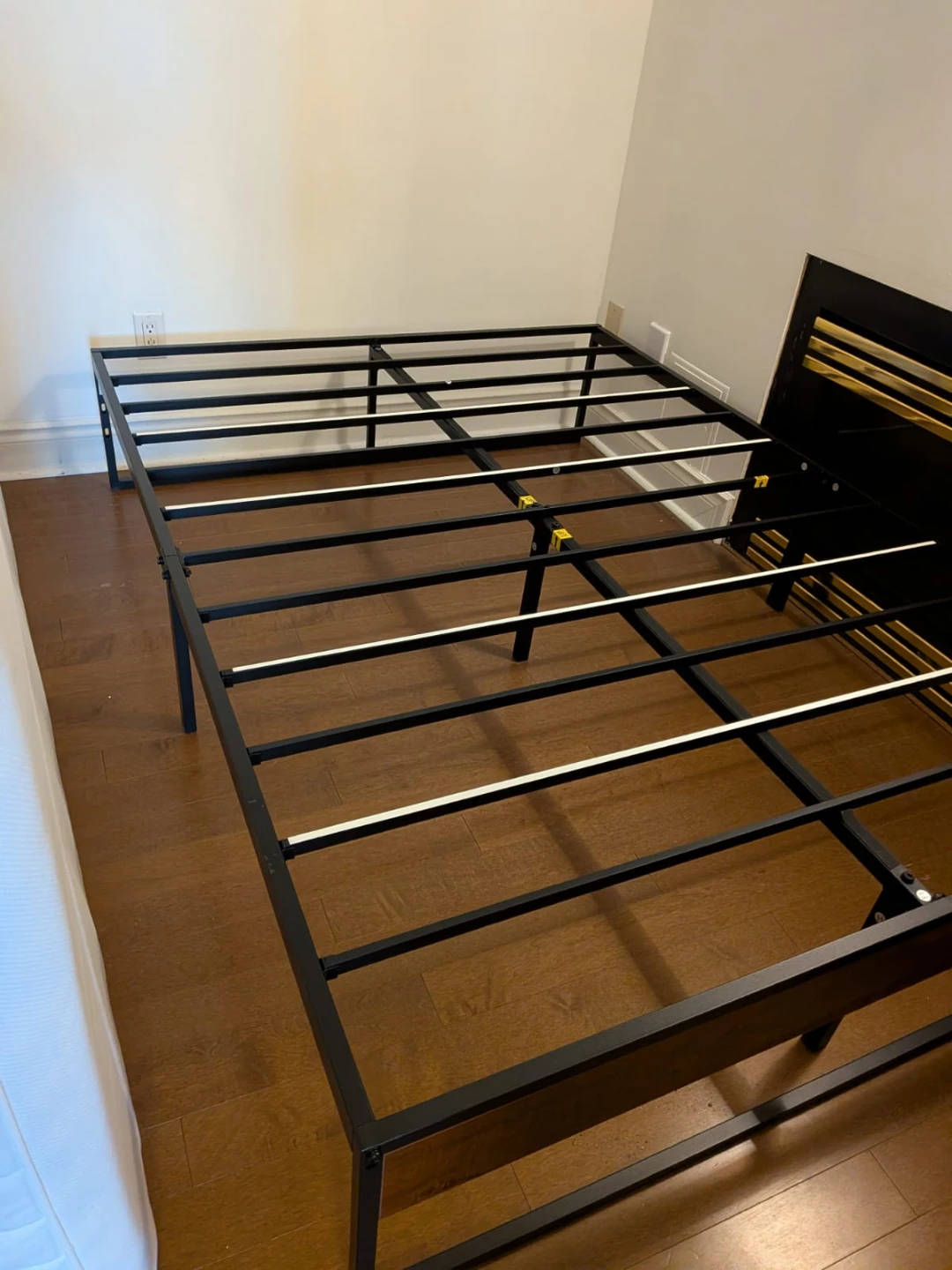 Trent Austin Saunders Full Platform Bed Frame - photo 4