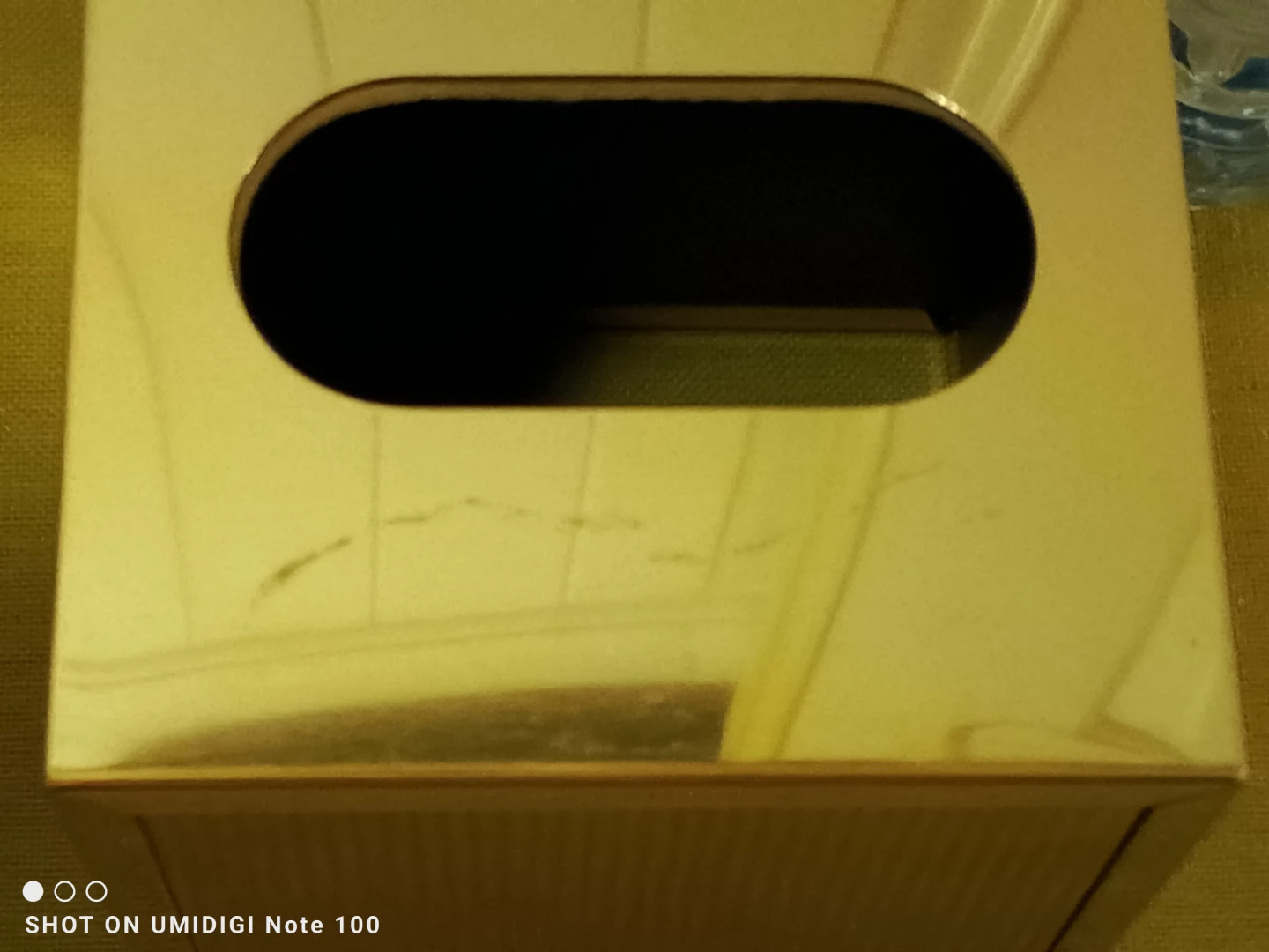 🤧 ➡️ Gold Tissue Box Cover 🤧 - photo 4