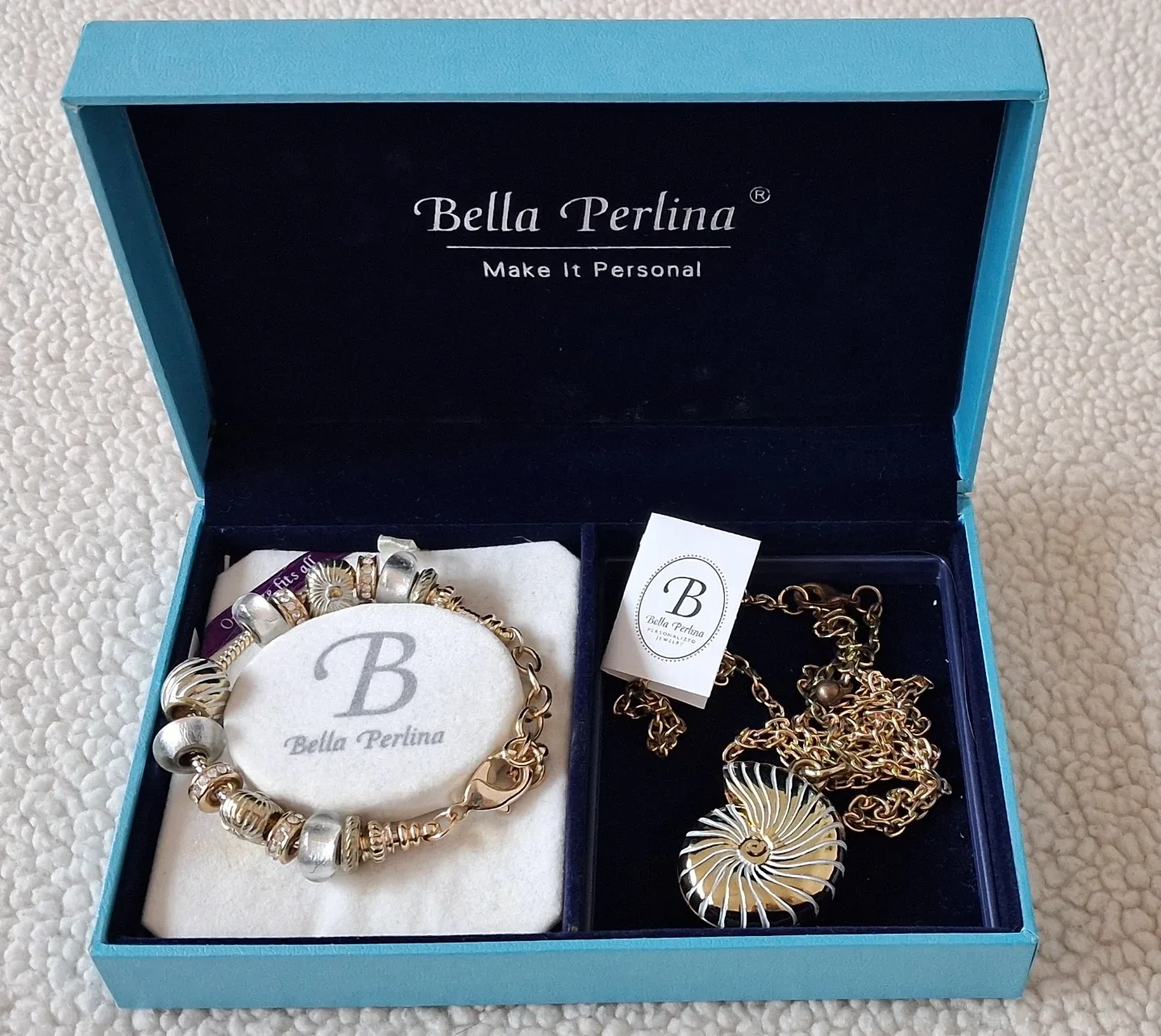 Bella Perlina Necklace & Bracelet Set image indicator(2)