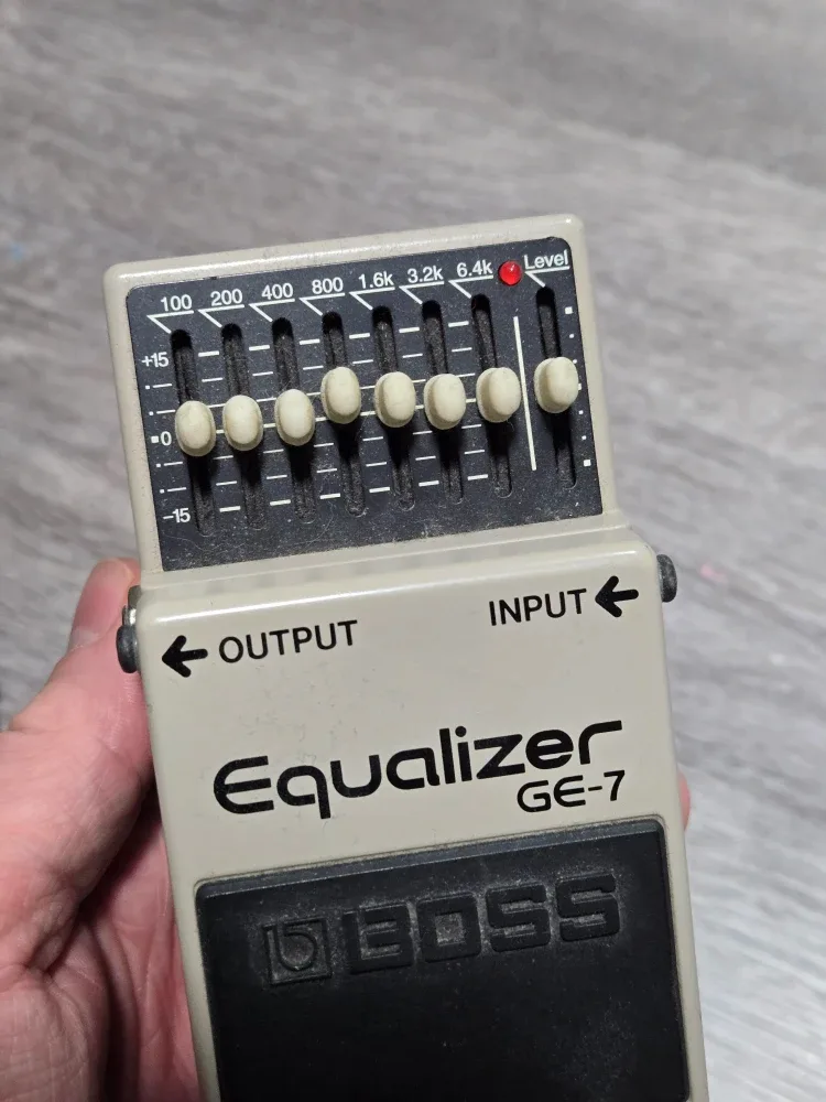 Boss Equalizer GE-7 image indicator(5)