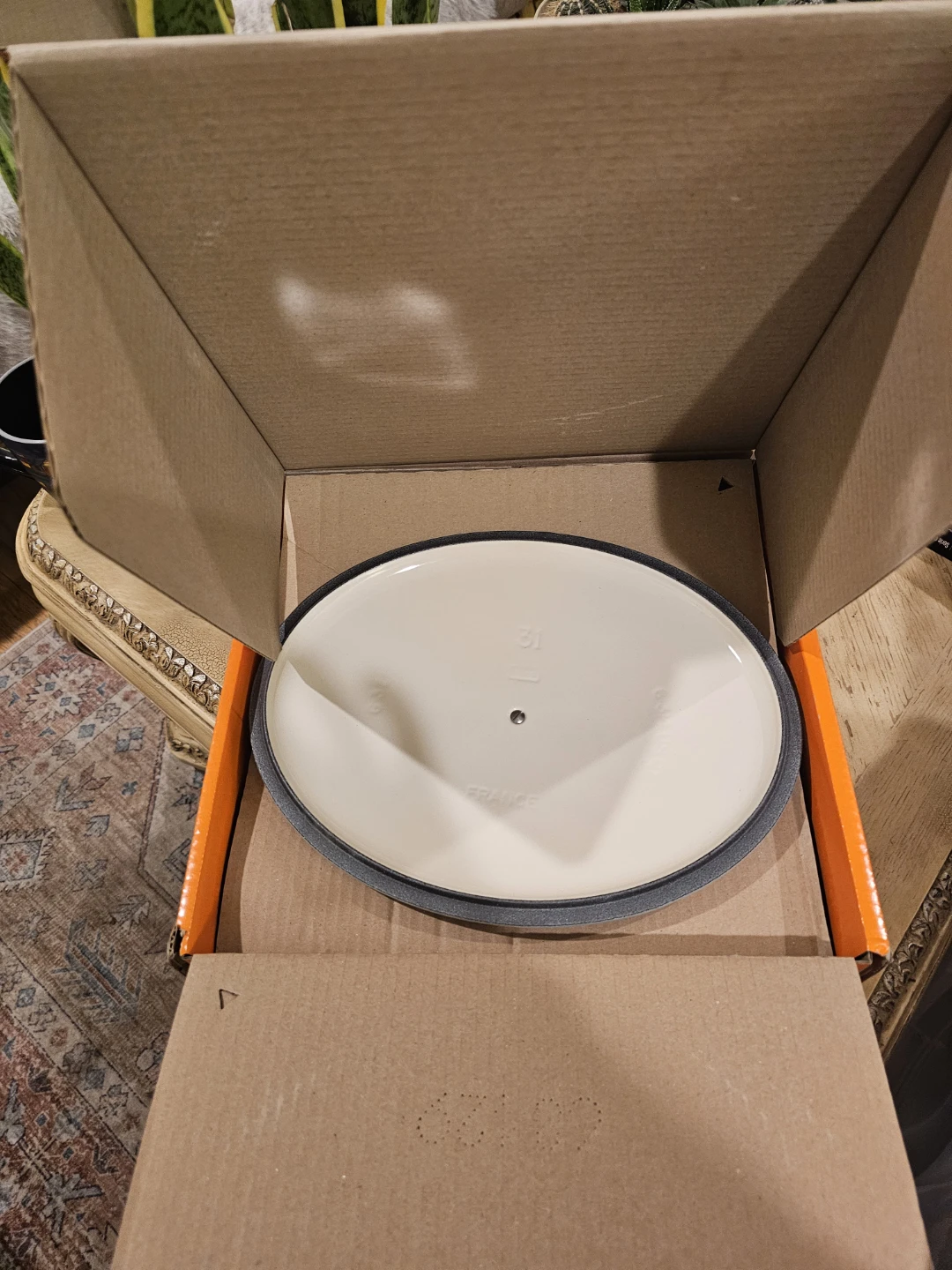 Le Creuset 6.3L Pistachio Oval French Oven - New in Box! - photo 4
